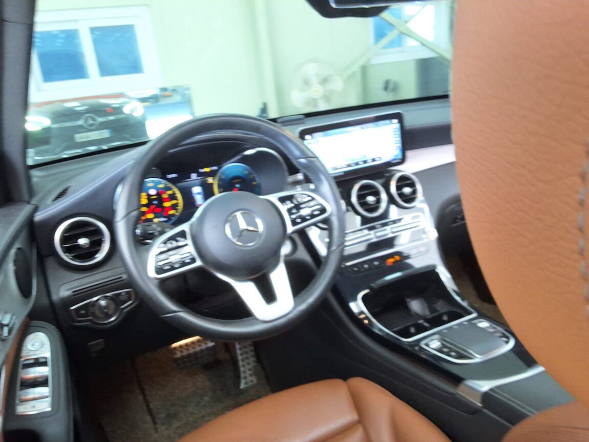 MERCEDES-BENZ GLC-CLASS GLC 300e 4MATIC 2022 - zdjęcie 12