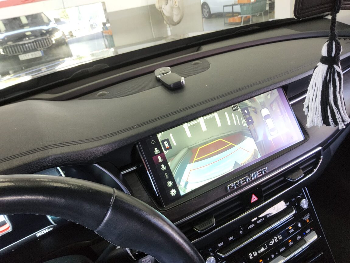 KIA K7 PREMIER 3.0 GDi NOBLESSE 2020 - zdjęcie 18