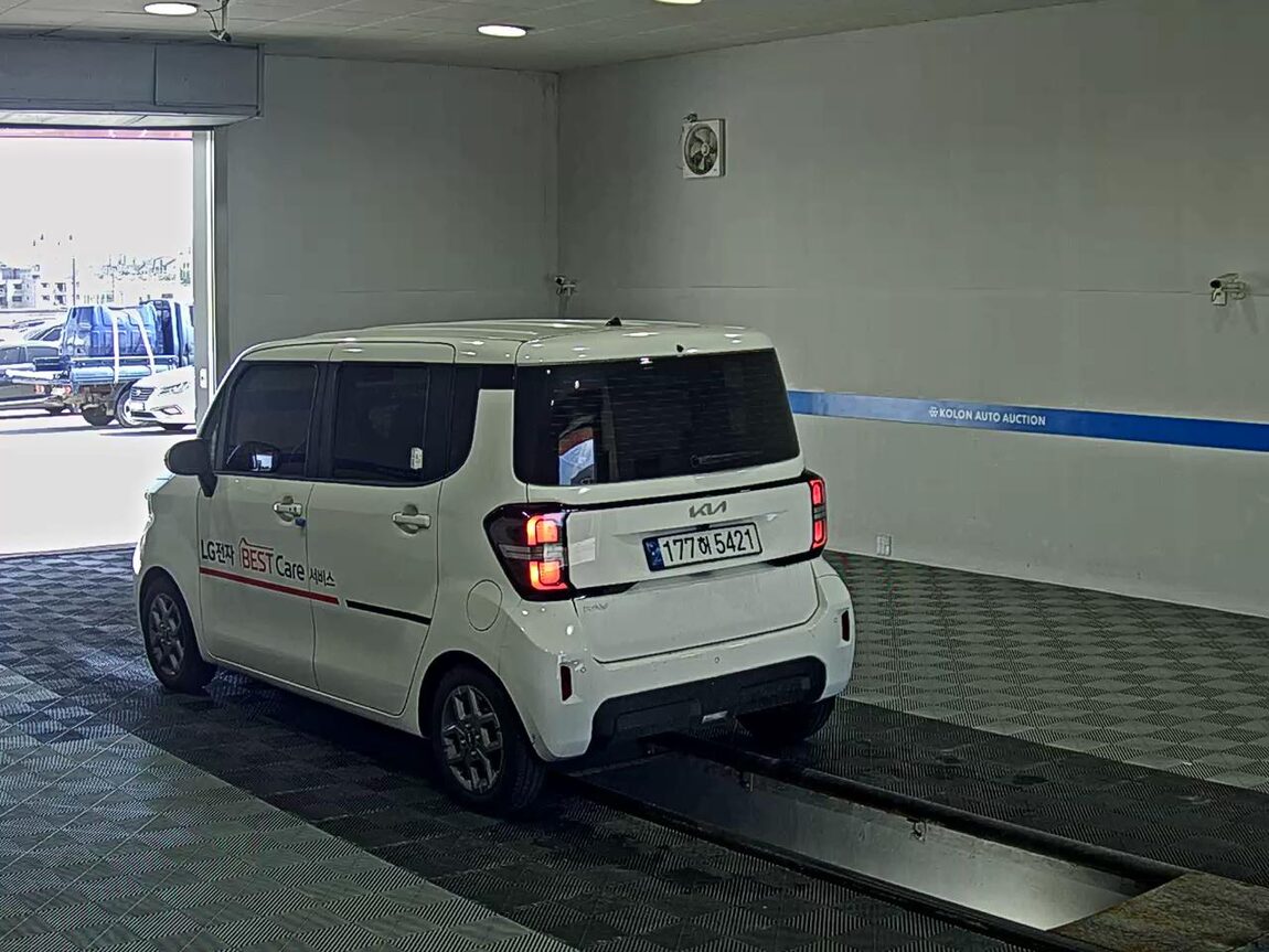 KIA THE NEW KIA RAY 1.0 GASOLINE PRESTIGE 2023 - zdjęcie 6