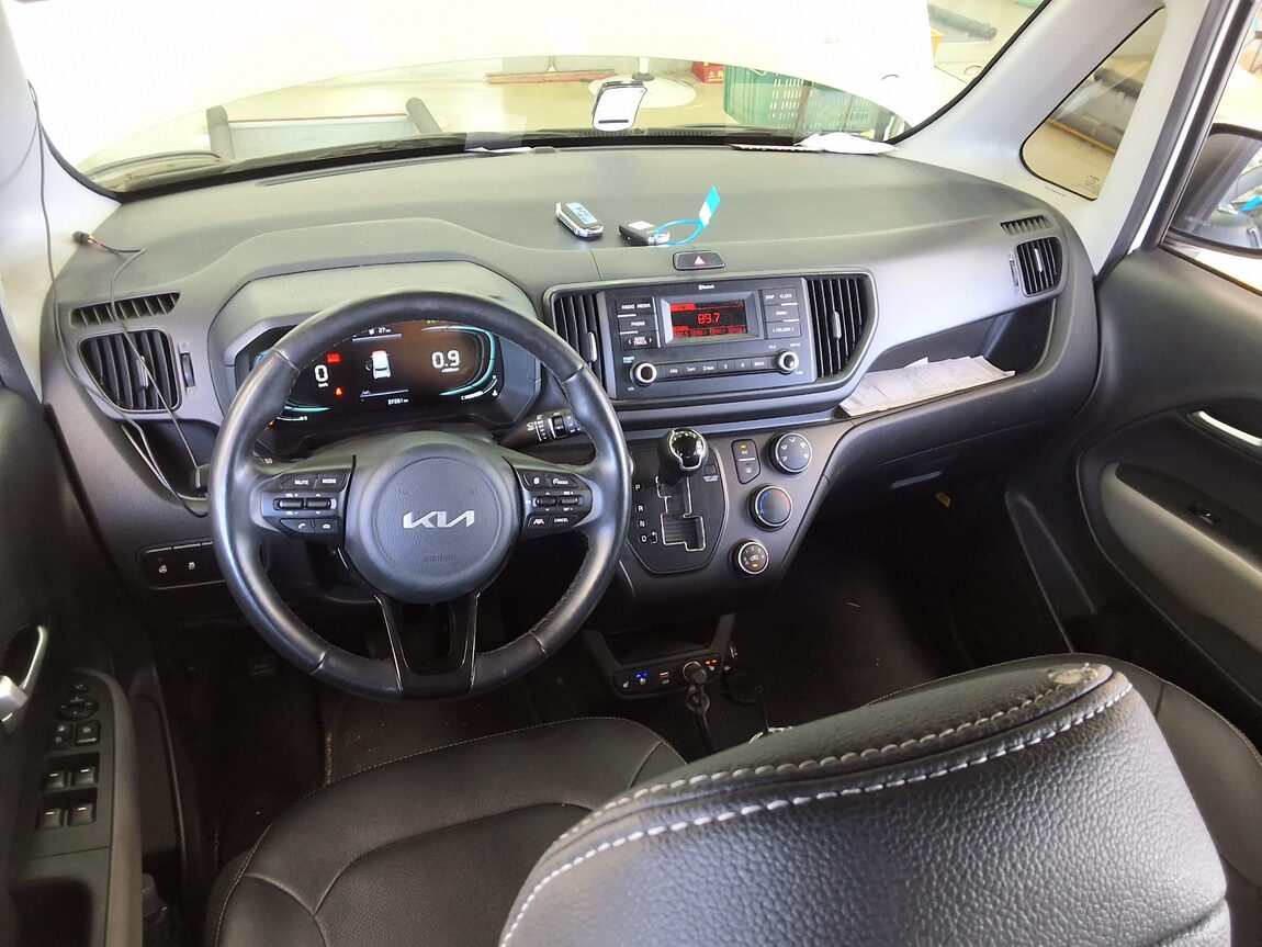 KIA THE NEW KIA RAY 1.0 GASOLINE PRESTIGE 2023 - zdjęcie 11