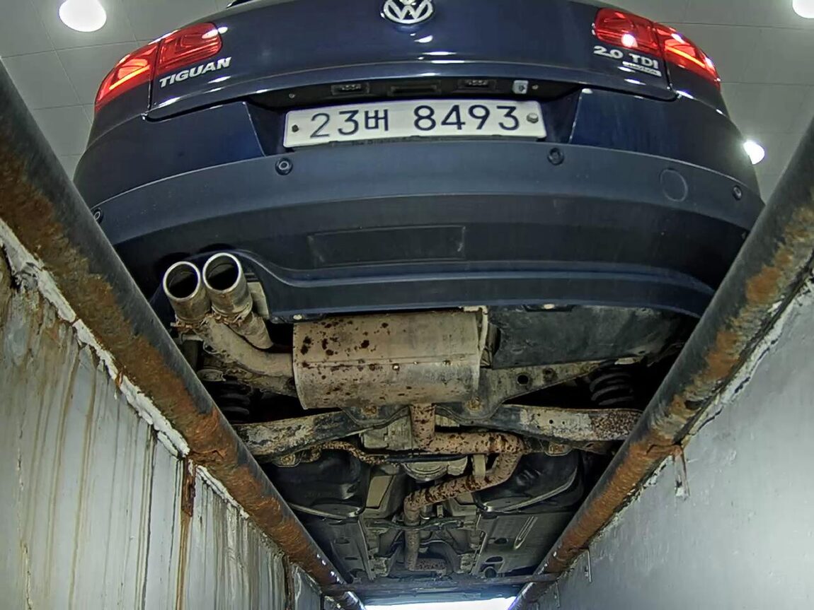 VOLKSWAGEN TIGUAN 2.0 TDI BLUEMOTION 2015 - zdjęcie 8