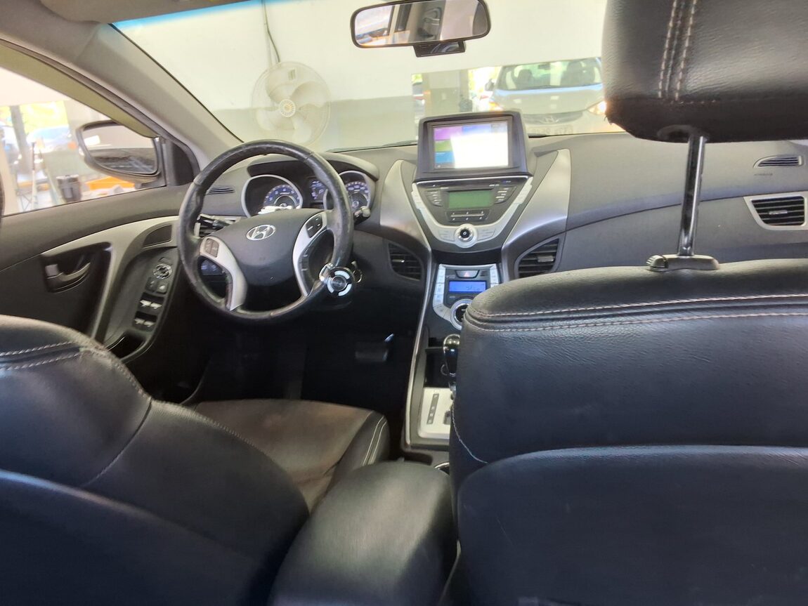HYUNDAI AVANTE MD M16 GDi LUXURY 2011 - zdjęcie 11