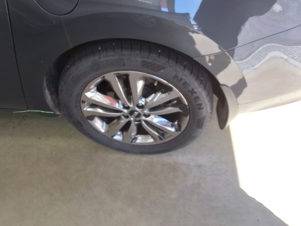 KIA ALL NEW CARNIVAL 9-SEATER DIESEL PRESTIGE 2015 - zdjęcie 20