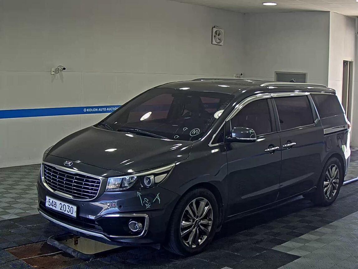 KIA ALL NEW CARNIVAL 9-SEATER DIESEL PRESTIGE 2015 - zdjęcie 2