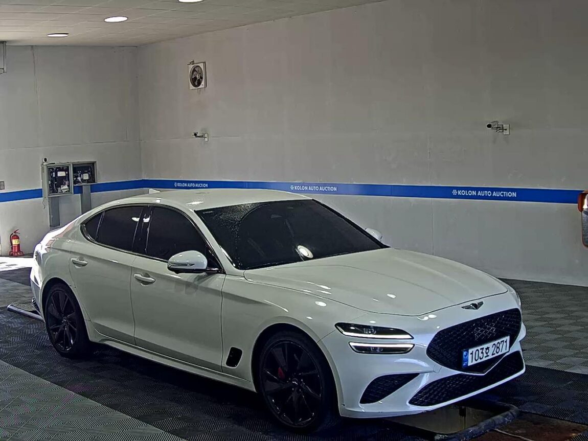 GENESIS THE NEW G70 GASOLINE 2.0T 2WD SPORT PACKAGE 2021 - zdjęcie 3