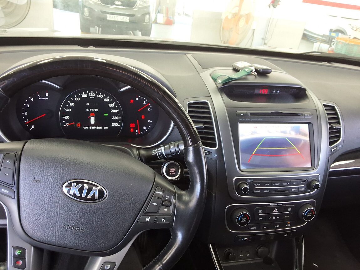 KIA NEW SORENTO R R2.0 4WD TLX SPECIAL 2013 - zdjęcie 17