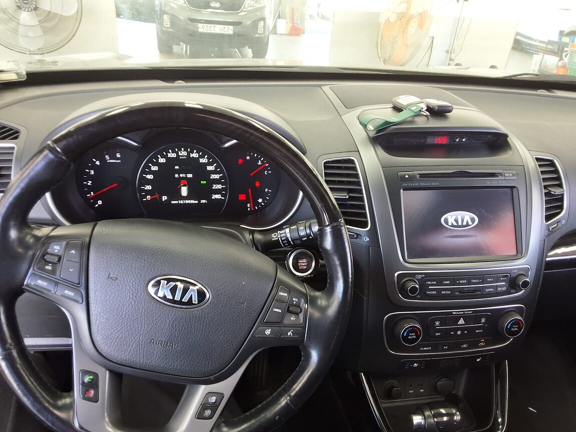KIA NEW SORENTO R R2.0 4WD TLX SPECIAL 2013 - zdjęcie 18