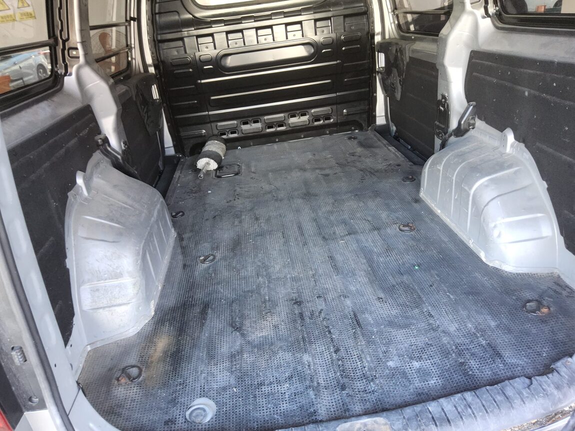 HYUNDAI STARIA 2.2 DIESEL CARGO 3-SEATER MODERN 2022 - zdjęcie 15
