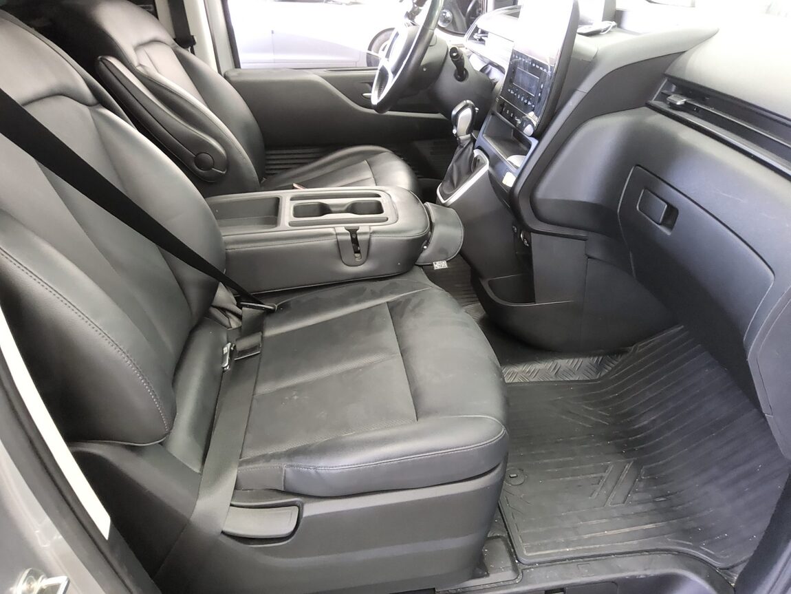 HYUNDAI STARIA 2.2 DIESEL CARGO 3-SEATER MODERN 2022 - zdjęcie 14