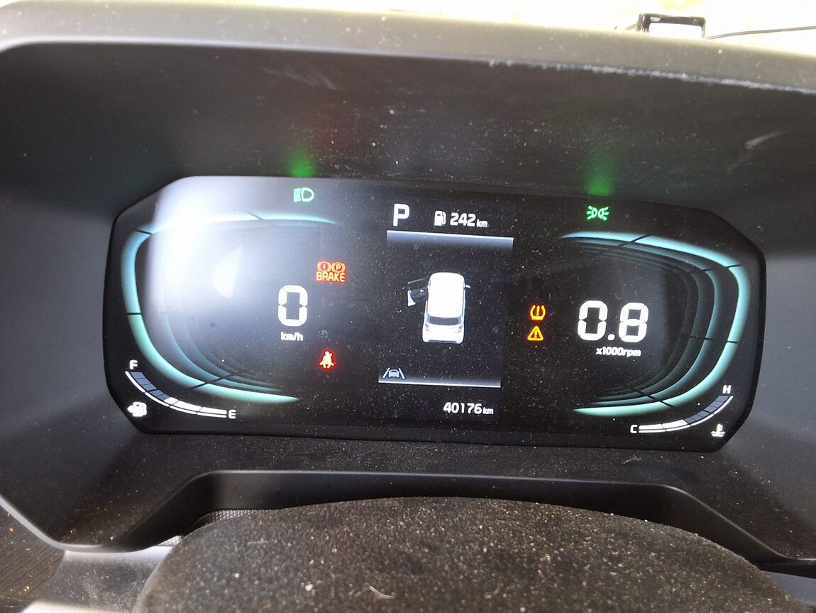 KIA THE NEW KIA RAY 1.0 GASOLINE PRESTIGE 2023 - zdjęcie 9