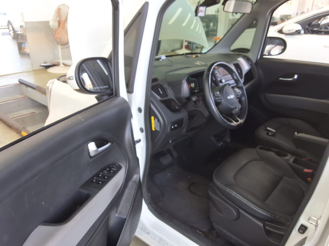 KIA THE NEW KIA RAY 1.0 GASOLINE PRESTIGE 2023 - zdjęcie 10