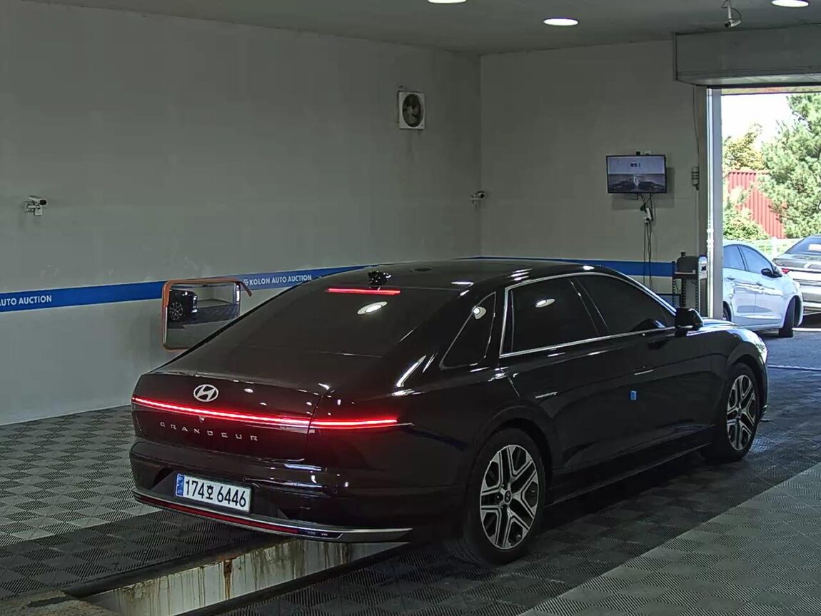 HYUNDAI THE ALL NEW GRANDEUR GASOLINE 2.5 EXCLUSIVE 2023 - zdjęcie 5