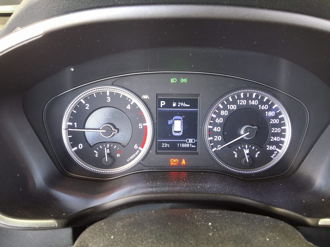HYUNDAI SANTA FE (TM) R2.0 2WD PREMIUM 2019 - zdjęcie 9