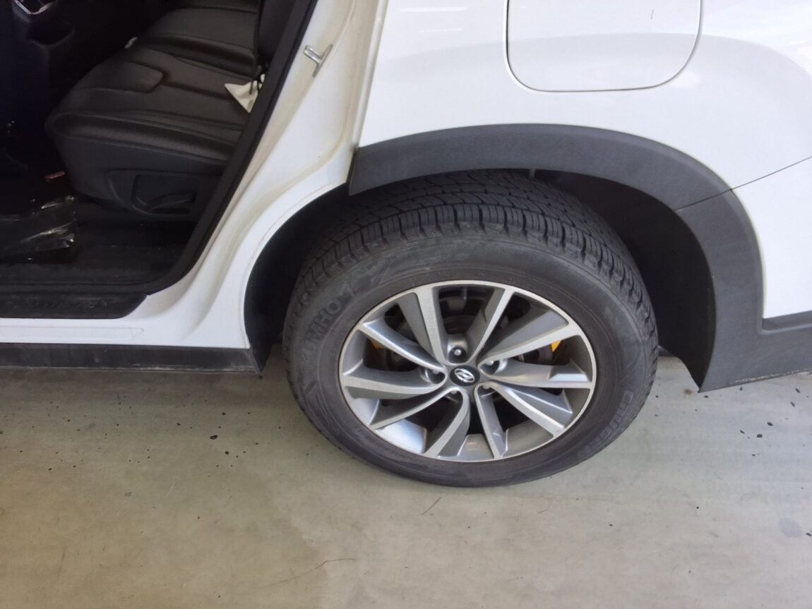 HYUNDAI SANTA FE (TM) R2.0 2WD PREMIUM 2019 - zdjęcie 22