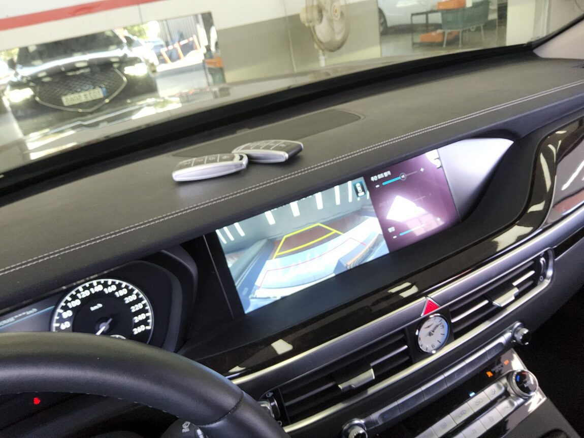 GENESIS G90 3.8 LUXURY 2022 - zdjęcie 18