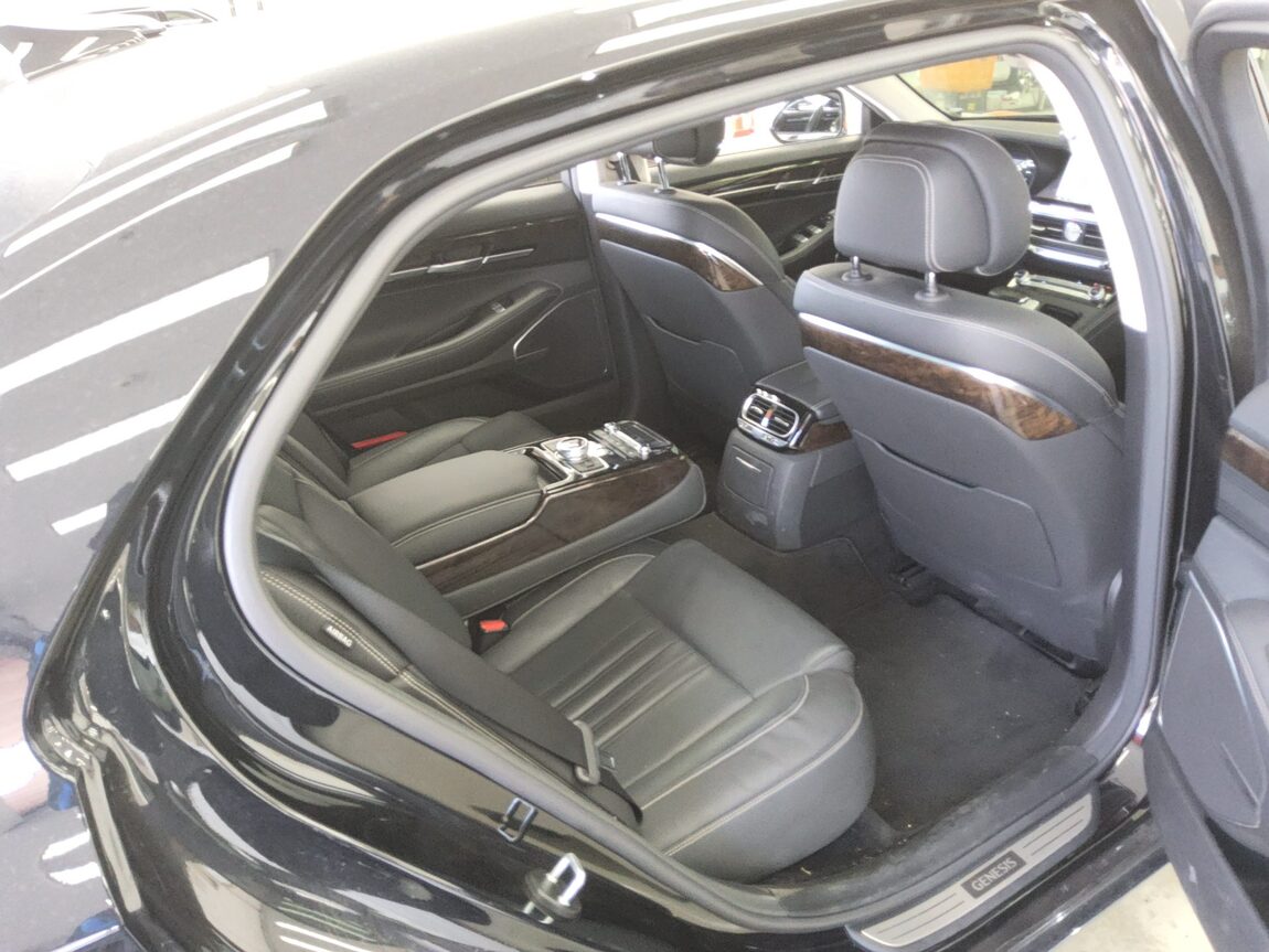 GENESIS G90 3.8 LUXURY 2022 - zdjęcie 13