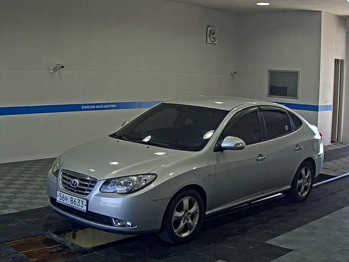 HYUNDAI AVANTE HD 1.6 VVT X16 BLACK SPECIAL 2010 - zdjęcie 2