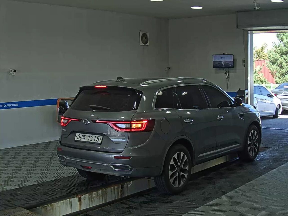 RENAULT (SAMSUNG) QM6 2.0 dCi 4WD RE SIGNATURE 2017 - zdjęcie 5