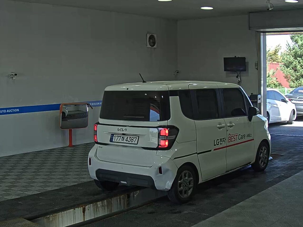 KIA THE NEW KIA RAY 1.0 GASOLINE PRESTIGE 2023 - zdjęcie 5