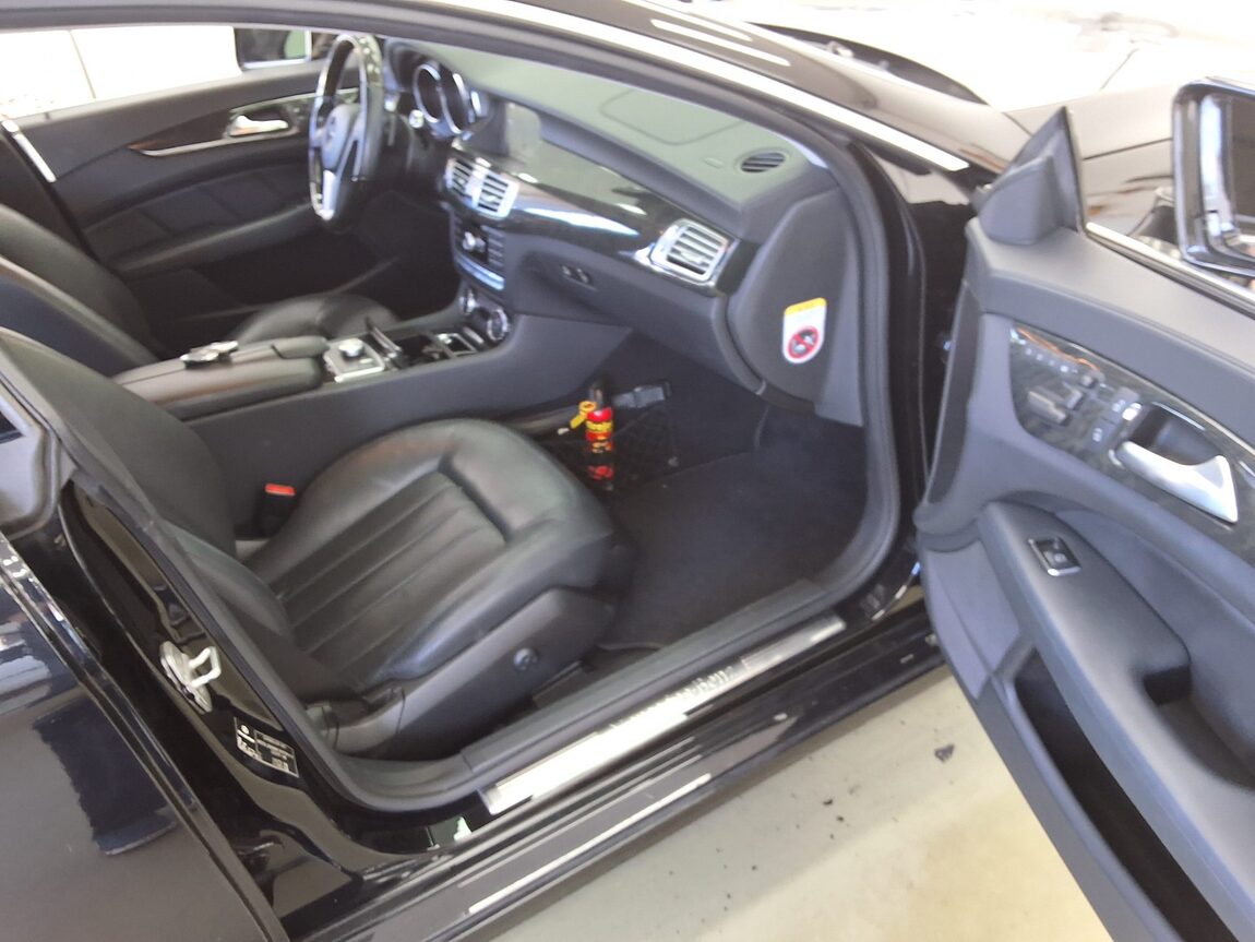 MERCEDES-BENZ CLS-CLASS (2ND GEN) CLS350 BLUEEFFICIENCY 2012 - zdjęcie 14