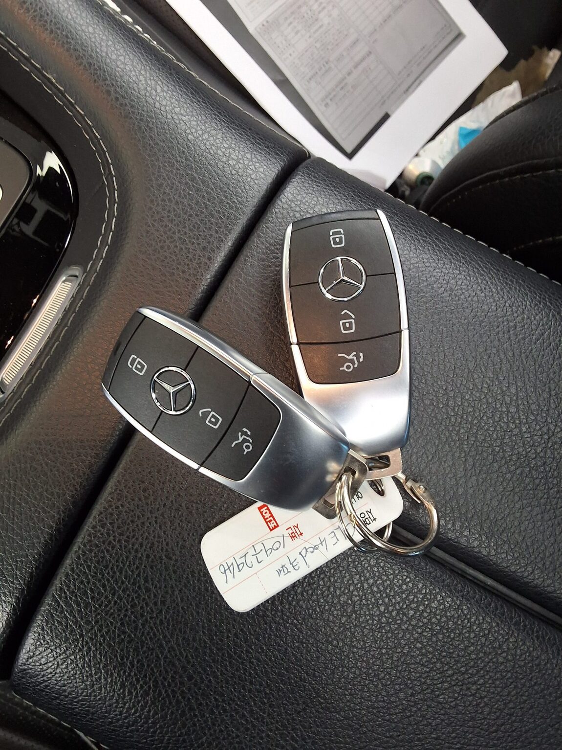 MERCEDES-BENZ GLE-CLASS (4TH GEN) GLE 400d 4MATIC COUPE 2022 - zdjęcie 17