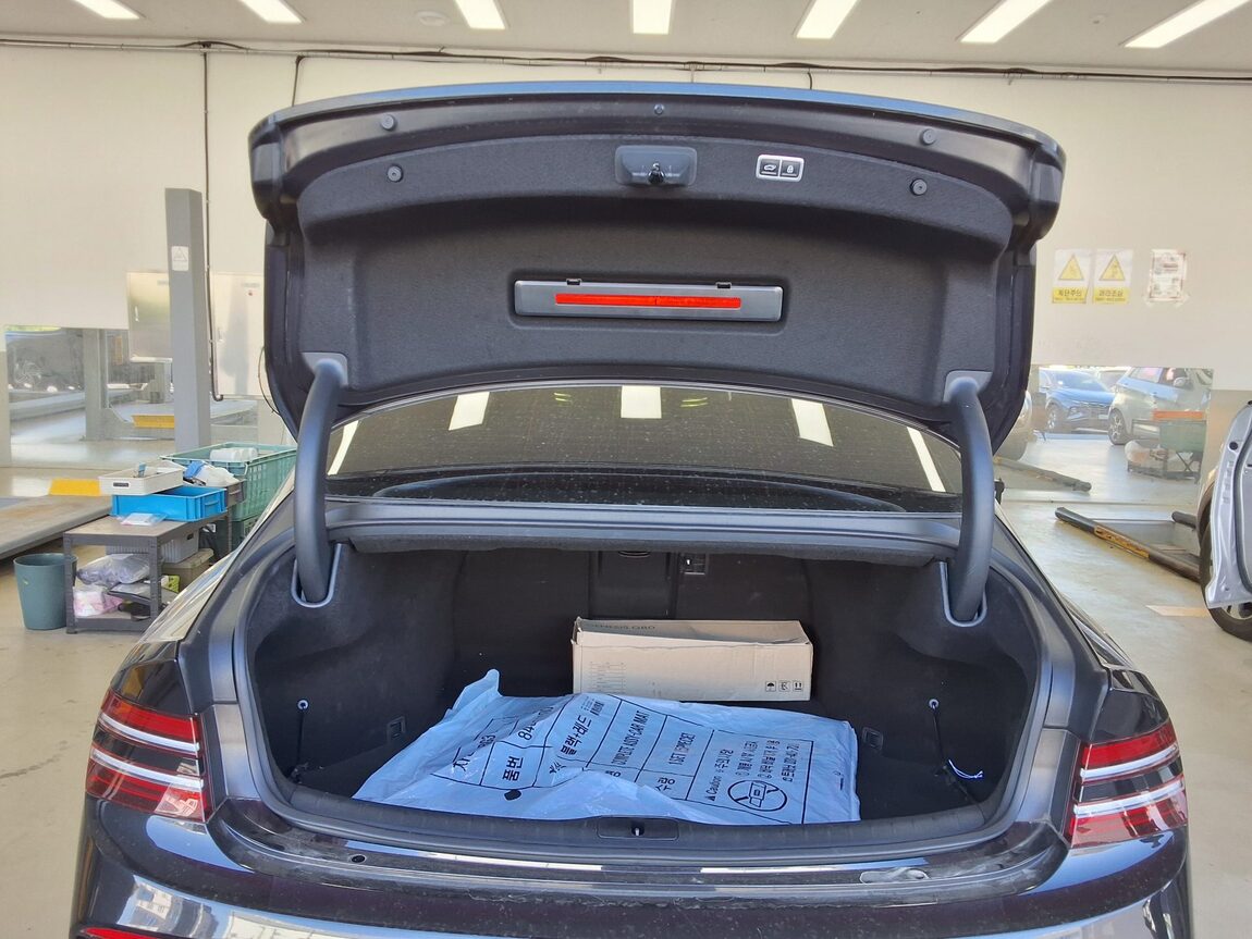 GENESIS THE ALL NEW G80 GASOLINE 3.5 AWD SPORT PACK 2024 - zdjęcie 15