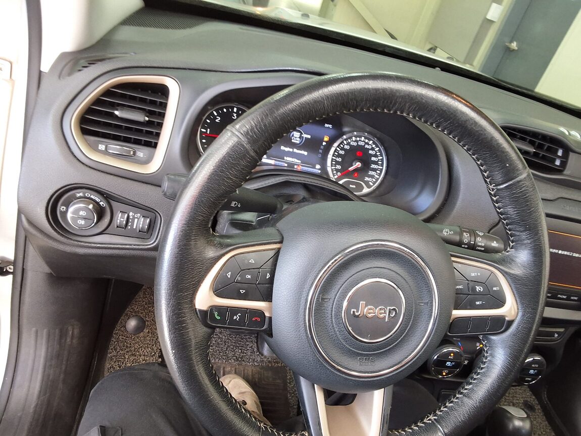 JEEP RENEGADE 2.0 DIESEL AWD LONGITUDE 2015 - zdjęcie 23