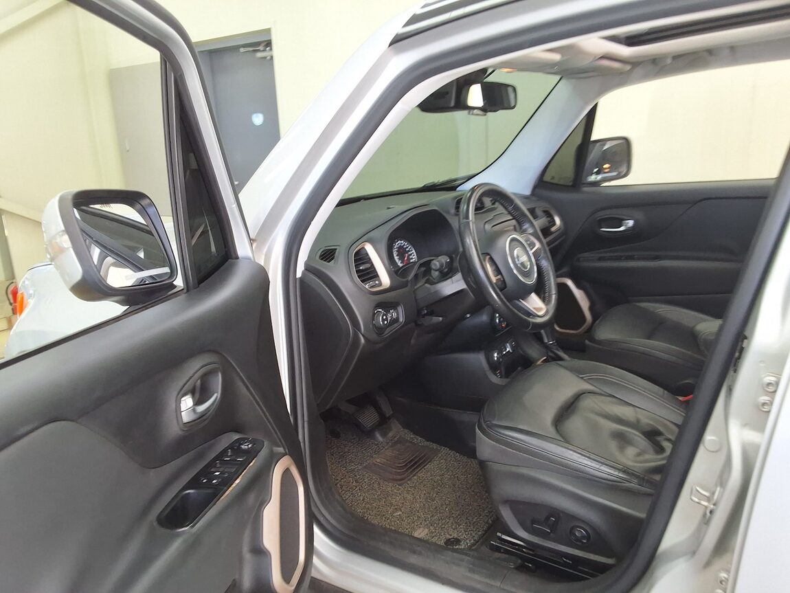 JEEP RENEGADE 2.0 DIESEL AWD LONGITUDE 2015 - zdjęcie 11