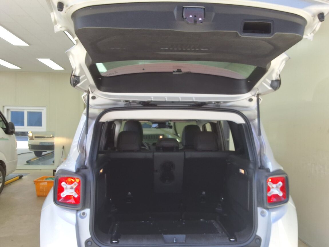 JEEP RENEGADE 2.0 DIESEL AWD LONGITUDE 2015 - zdjęcie 16