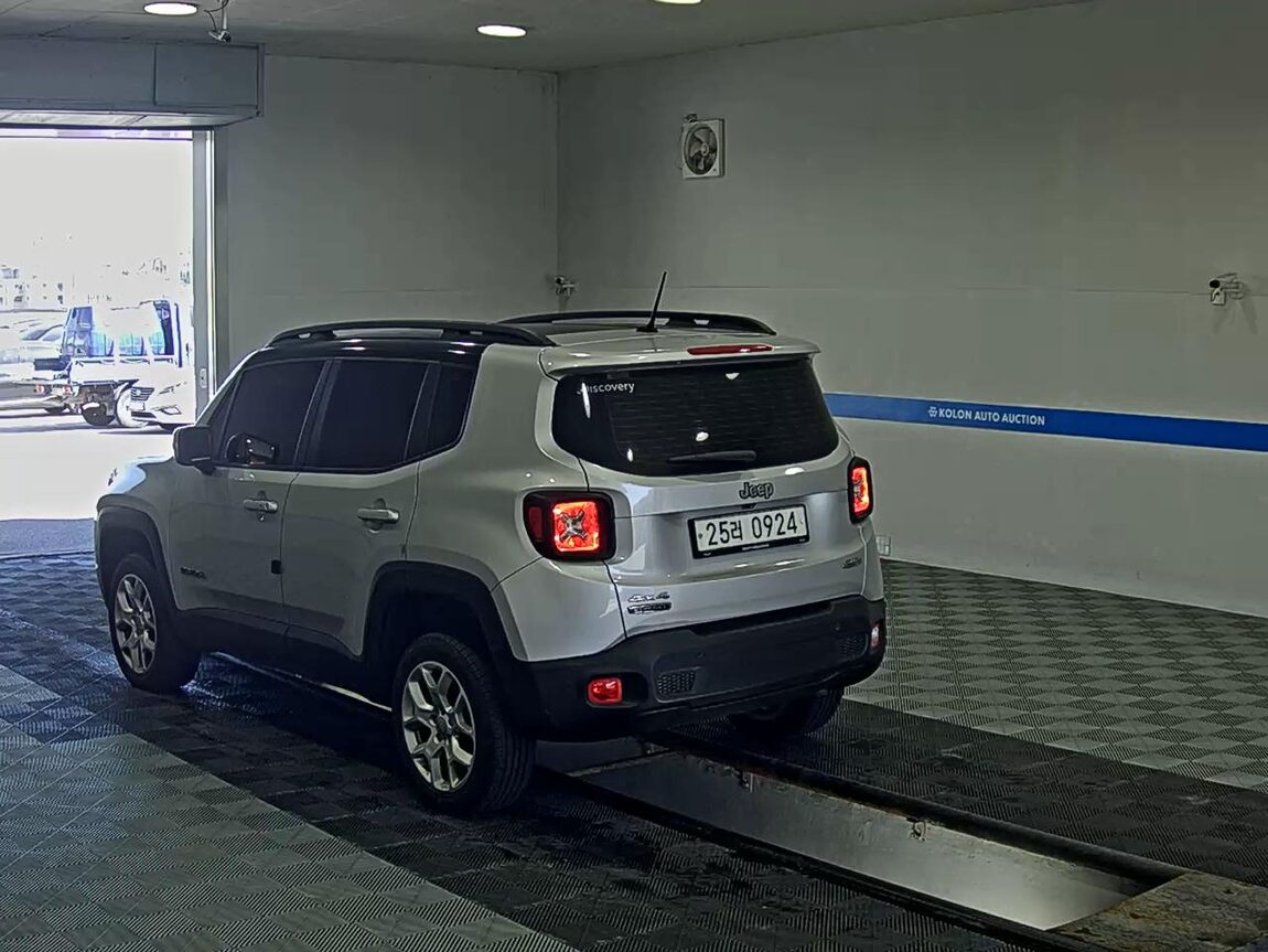 JEEP RENEGADE 2.0 DIESEL AWD LONGITUDE 2015 - zdjęcie 6