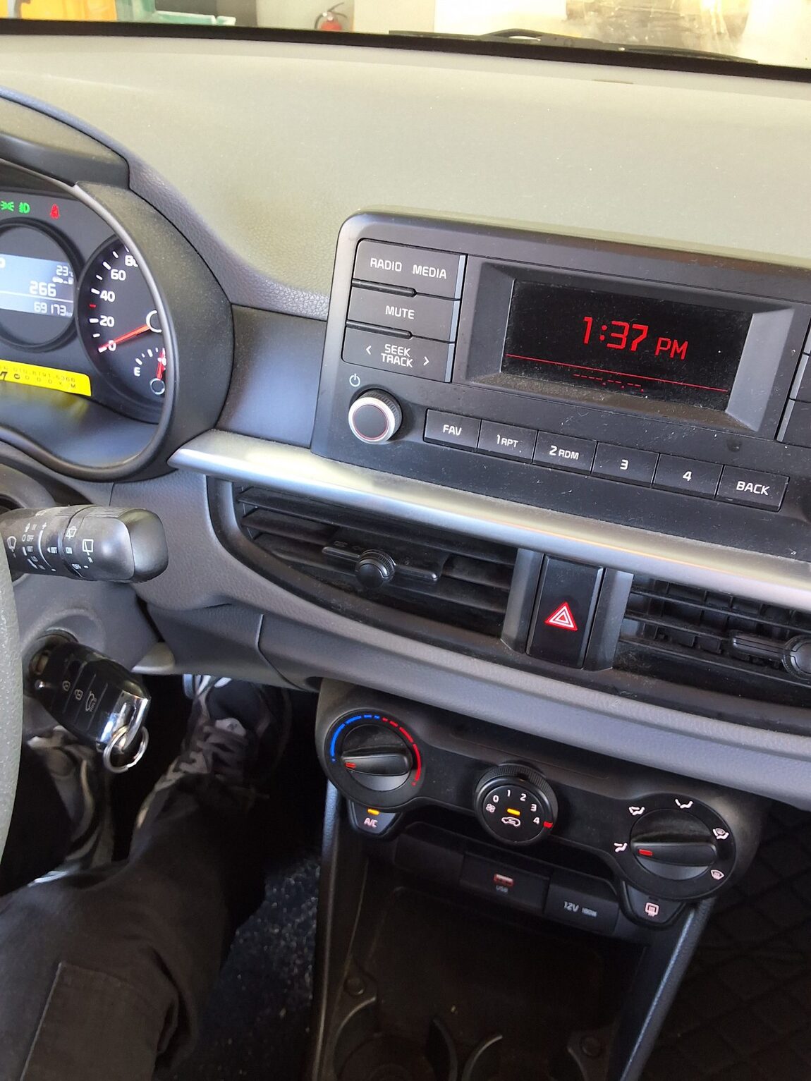 KIA MORNING URBAN 1.0 GASOLINE STANDARD 2021 - zdjęcie 17