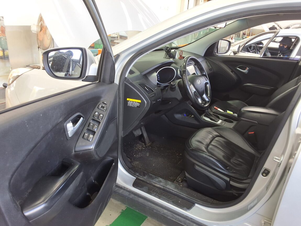 HYUNDAI NEW TUCSON ix DIESEL R2.0 2WD SMART SPECIAL 2014 - zdjęcie 10