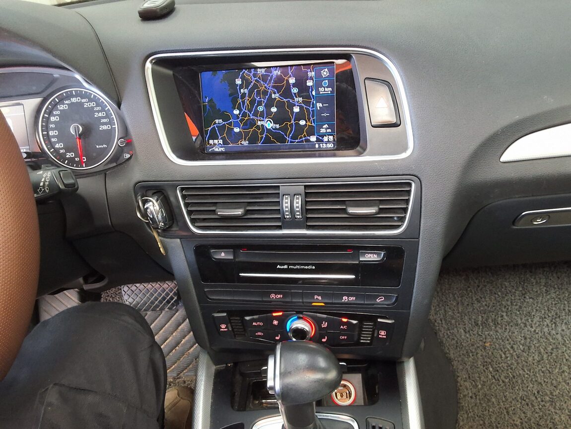 AUDI Q5 35 TDI QUATTRO 2015 - zdjęcie 24