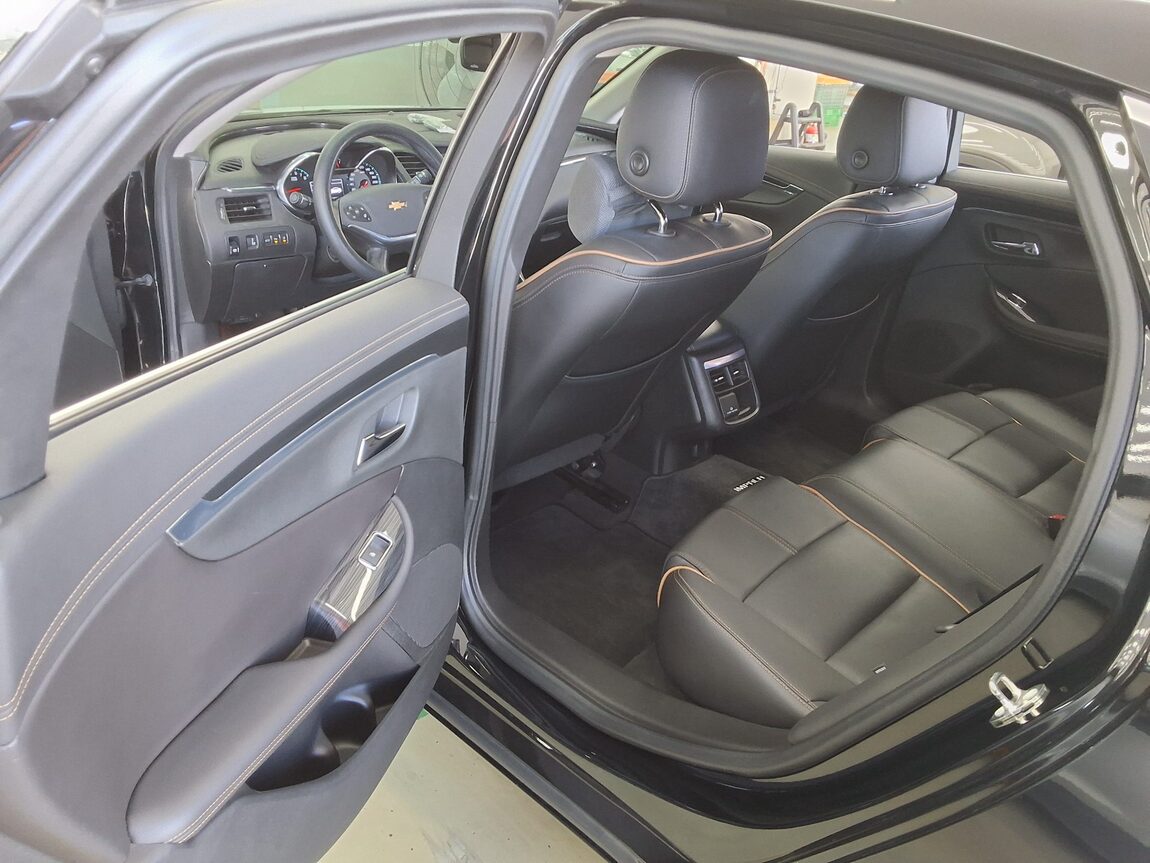 CHEVROLET (DAEWOO) IMPALA 2.5 PREMIER 2018 - zdjęcie 12