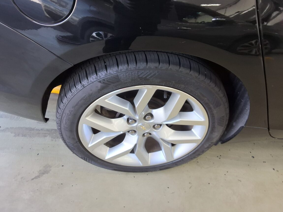 CHEVROLET (DAEWOO) IMPALA 2.5 PREMIER 2018 - zdjęcie 25