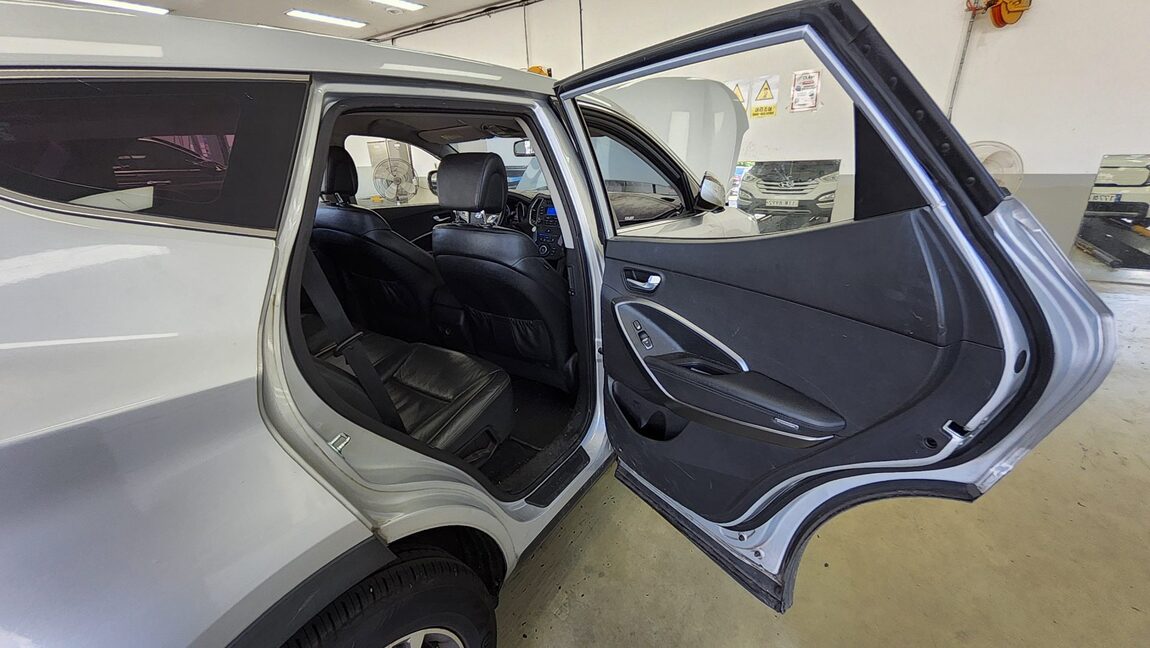 HYUNDAI SANTA FE (DM) DIESEL R2.2 4WD MODERN 2013 - zdjęcie 13