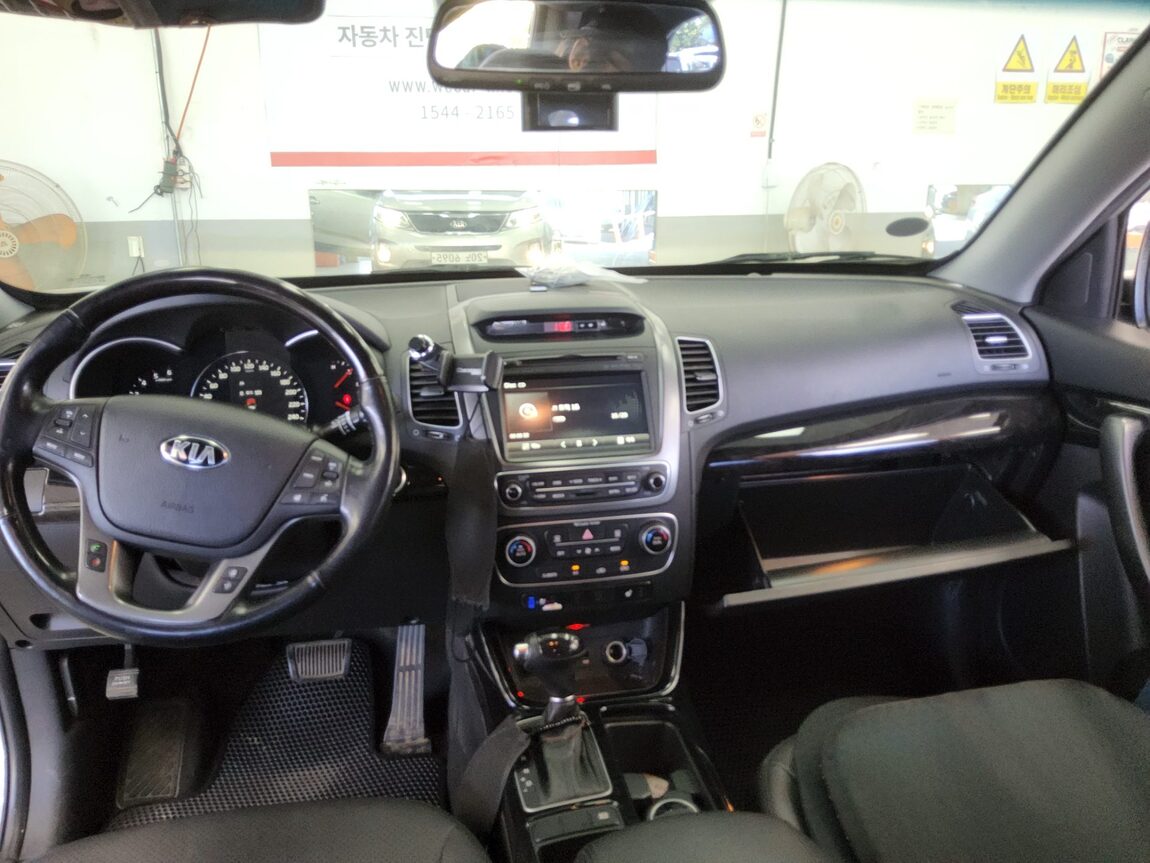 KIA NEW SORENTO R R2.0 2WD TRENDY 2014 - zdjęcie 11