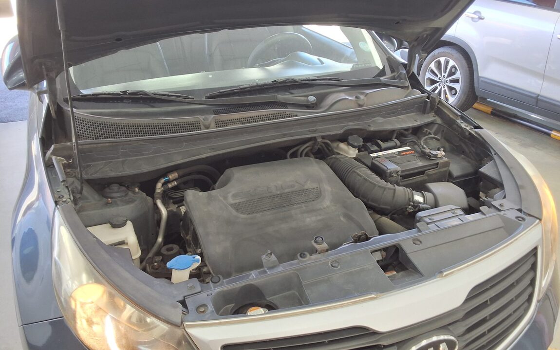 KIA SPORTAGE R DIESEL R2.0 2WD TLX LUXURY MODEL 2012 - zdjęcie 21