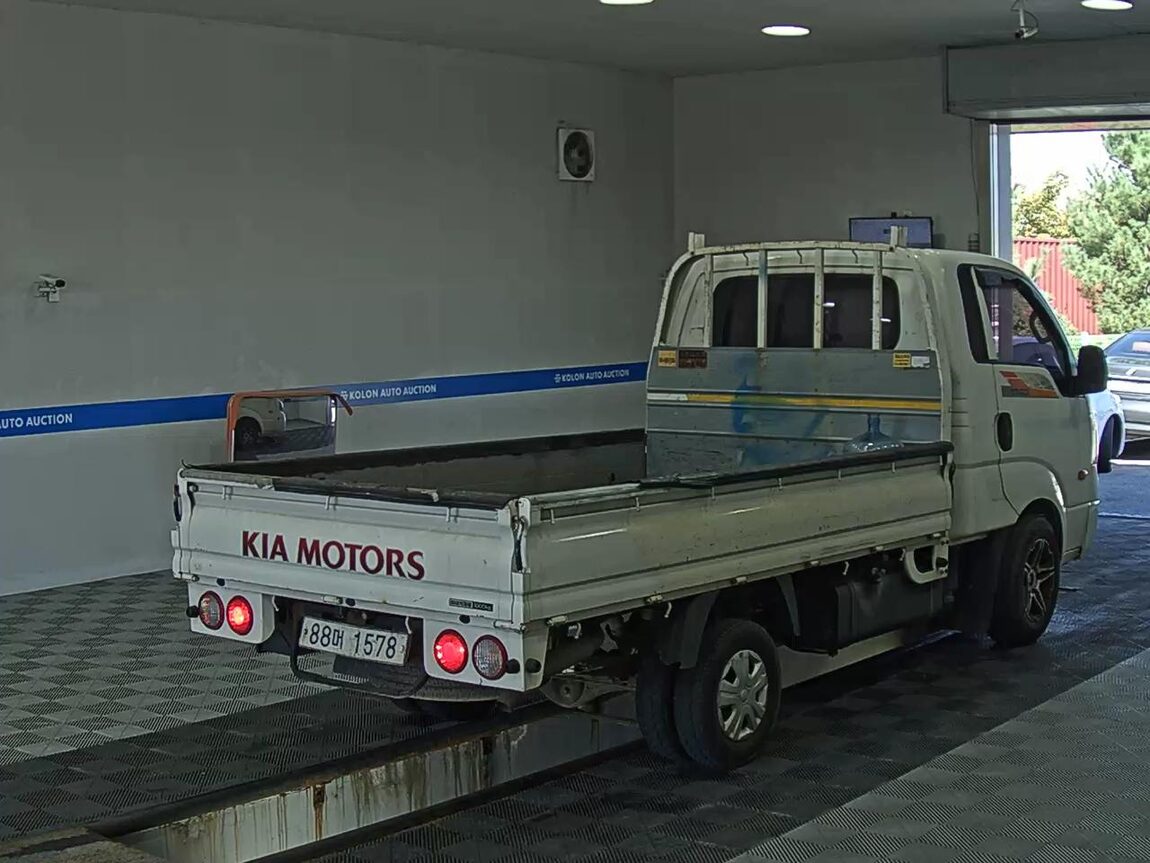 KIA BONGO III CARGO CRDi KING CAB EXTRA LONG WHEELBASE 2017 - zdjęcie 5