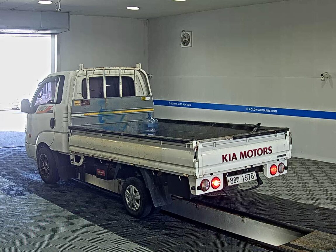 KIA BONGO III CARGO CRDi KING CAB EXTRA LONG WHEELBASE 2017 - zdjęcie 6