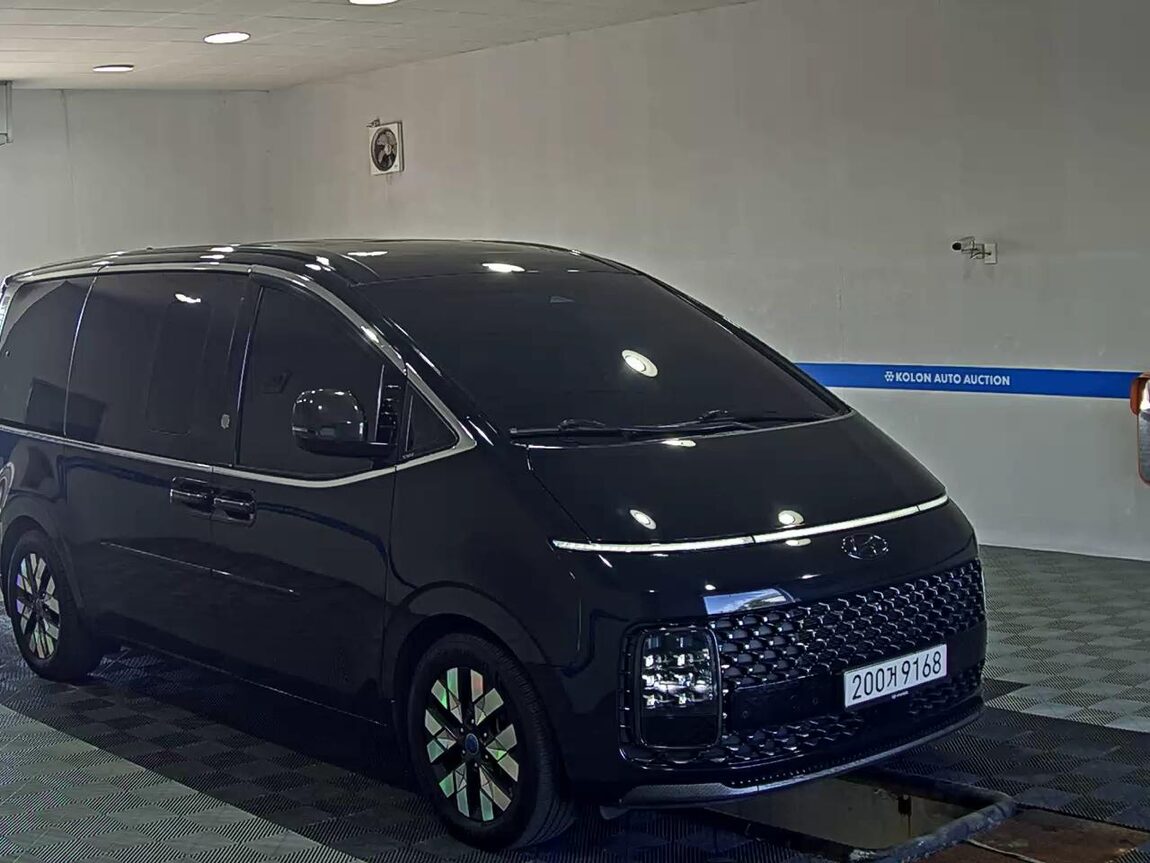 HYUNDAI STARIA 3.5 LPG LOUNGE 9-SEATER INSPIRATION 2022 - zdjęcie 3