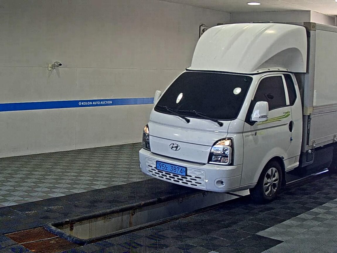 HYUNDAI PORTER II ELECTRIC WING BODY 2022 - zdjęcie 2