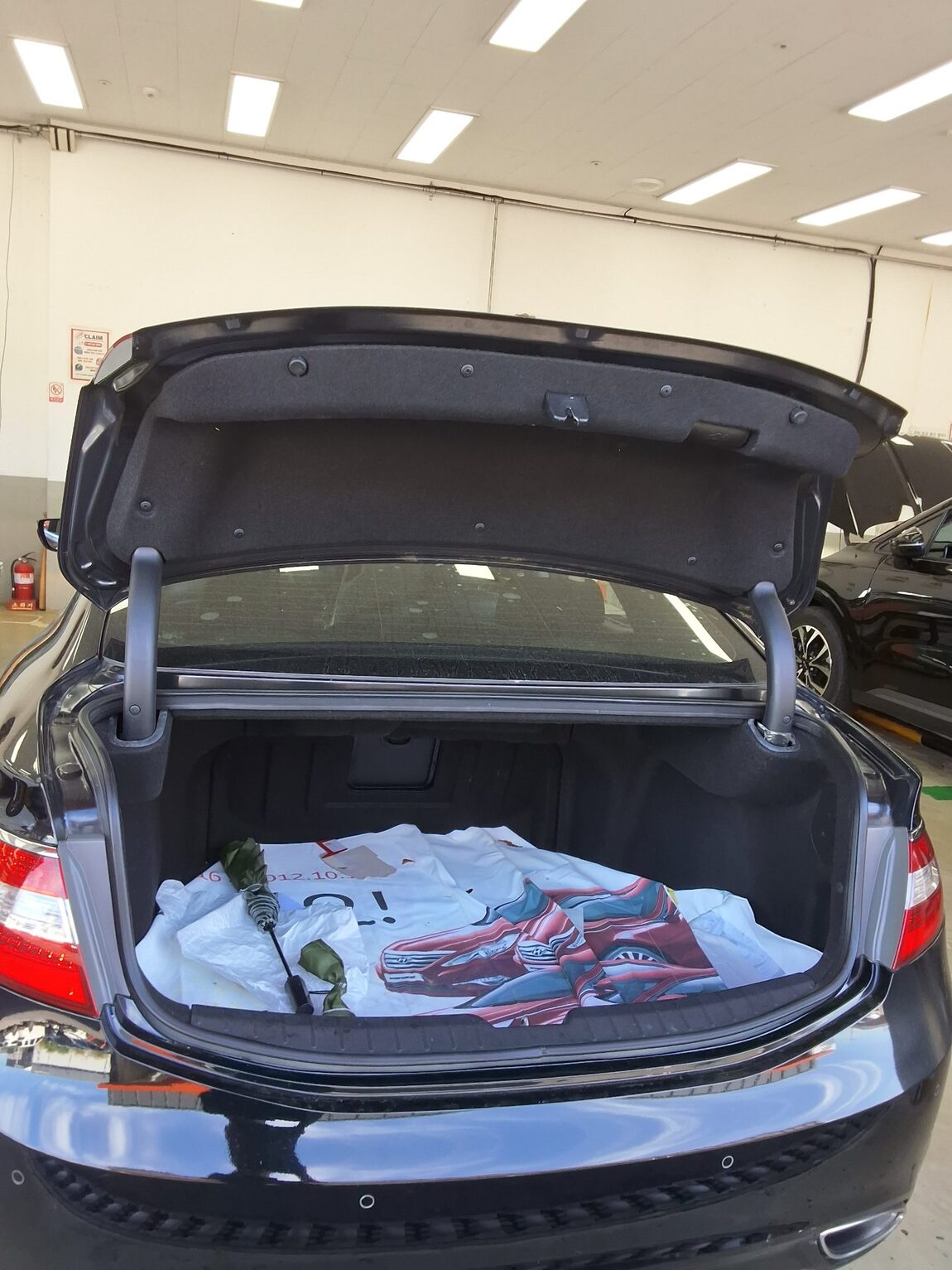 HYUNDAI GRANDEUR HG HG 240 LUXURY 2012 - zdjęcie 15