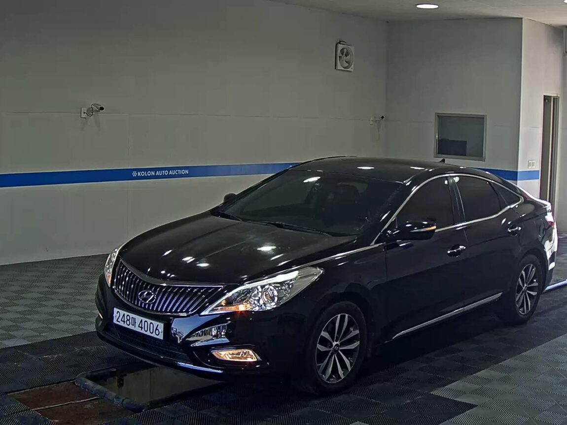 HYUNDAI GRANDEUR HG HG 240 LUXURY 2012 - zdjęcie 2
