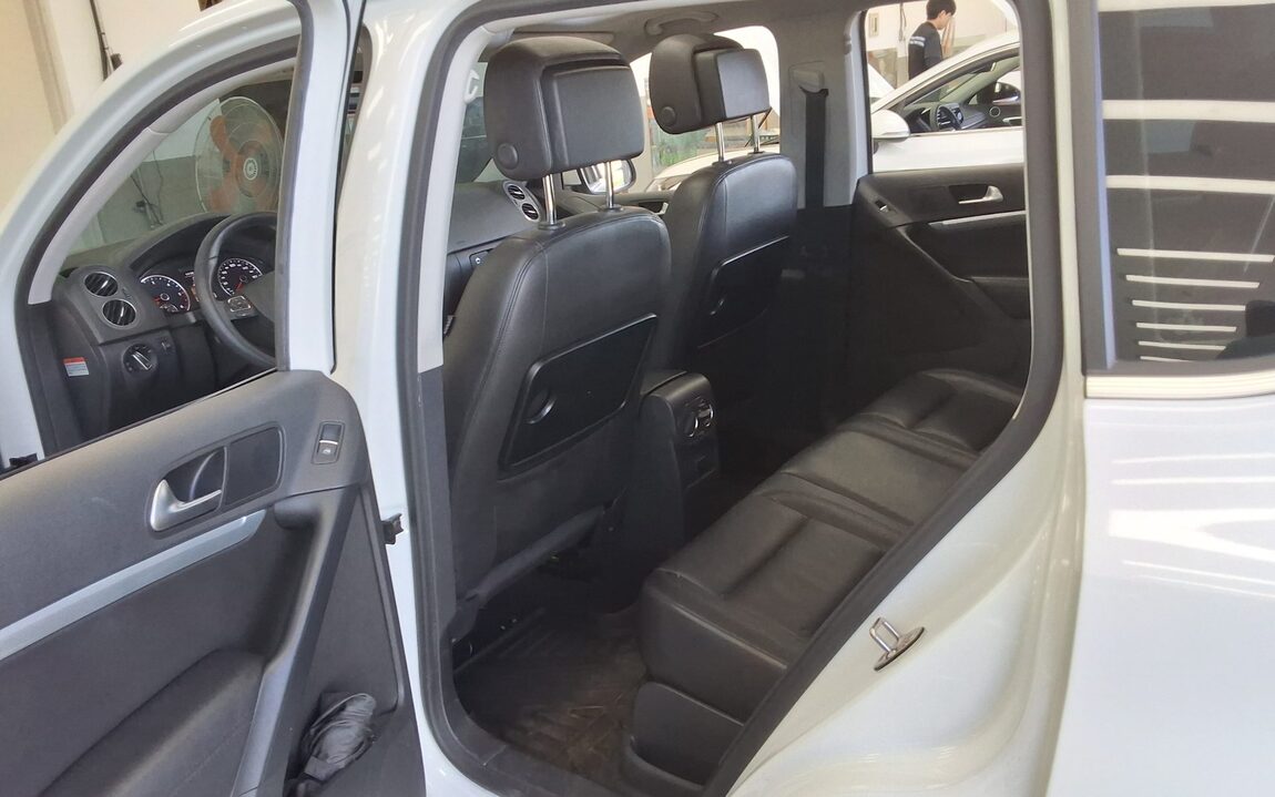 VOLKSWAGEN TIGUAN 2.0 TDI BLUEMOTION PREMIUM 2016 - zdjęcie 12