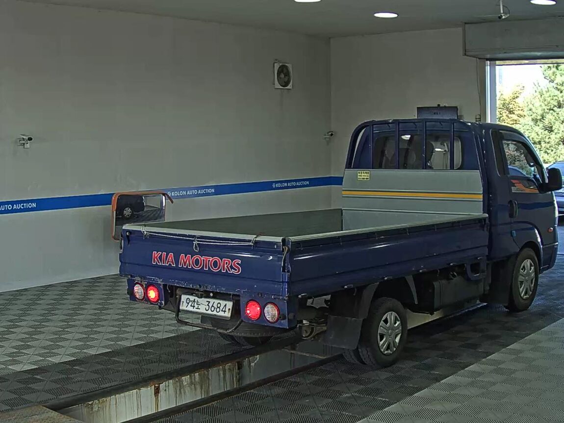 KIA BONGO III CARGO CRDi KING CAB EXTRA LONG WHEELBASE 2019 - zdjęcie 5