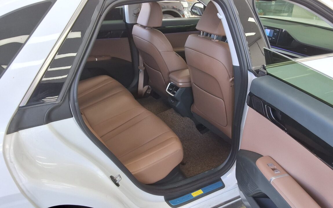 HYUNDAI THE ALL NEW GRANDEUR HYBRID 1.6 HYBRID EXCLUSIVE 2025 - zdjęcie 13