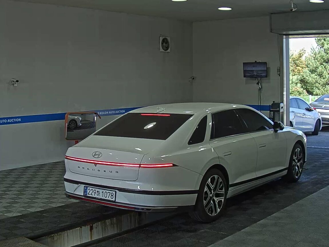 HYUNDAI THE ALL NEW GRANDEUR HYBRID 1.6 HYBRID EXCLUSIVE 2025 - zdjęcie 5
