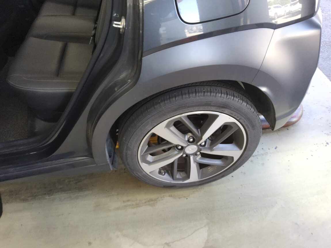 HYUNDAI KONA 1.6 GASOLINE 2WD PREMIUM 2018 - zdjęcie 22