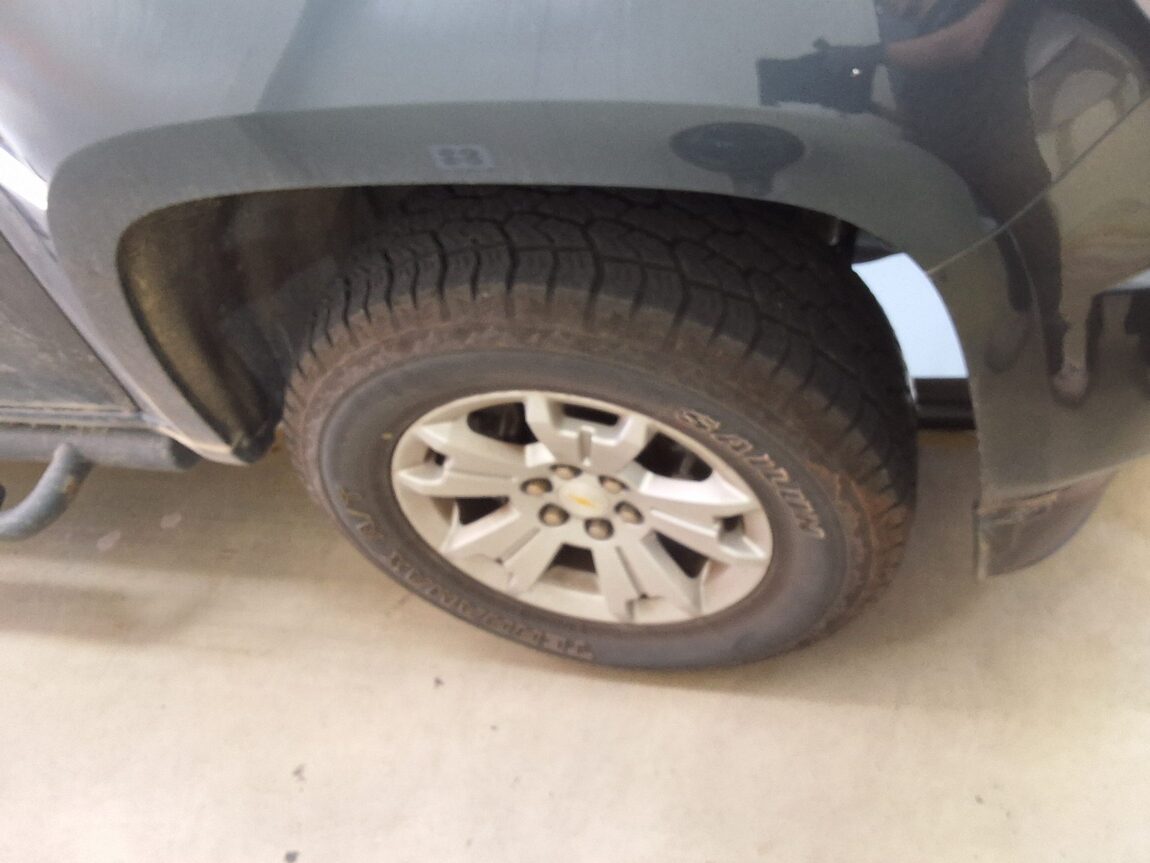 CHEVROLET (DAEWOO) COLORADO 3.6 4WD EXTREME 2020 - zdjęcie 21